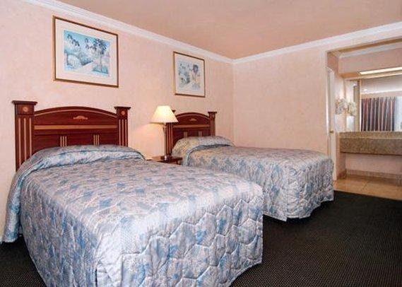 Motel 6 Гардън Гроув Стая снимка